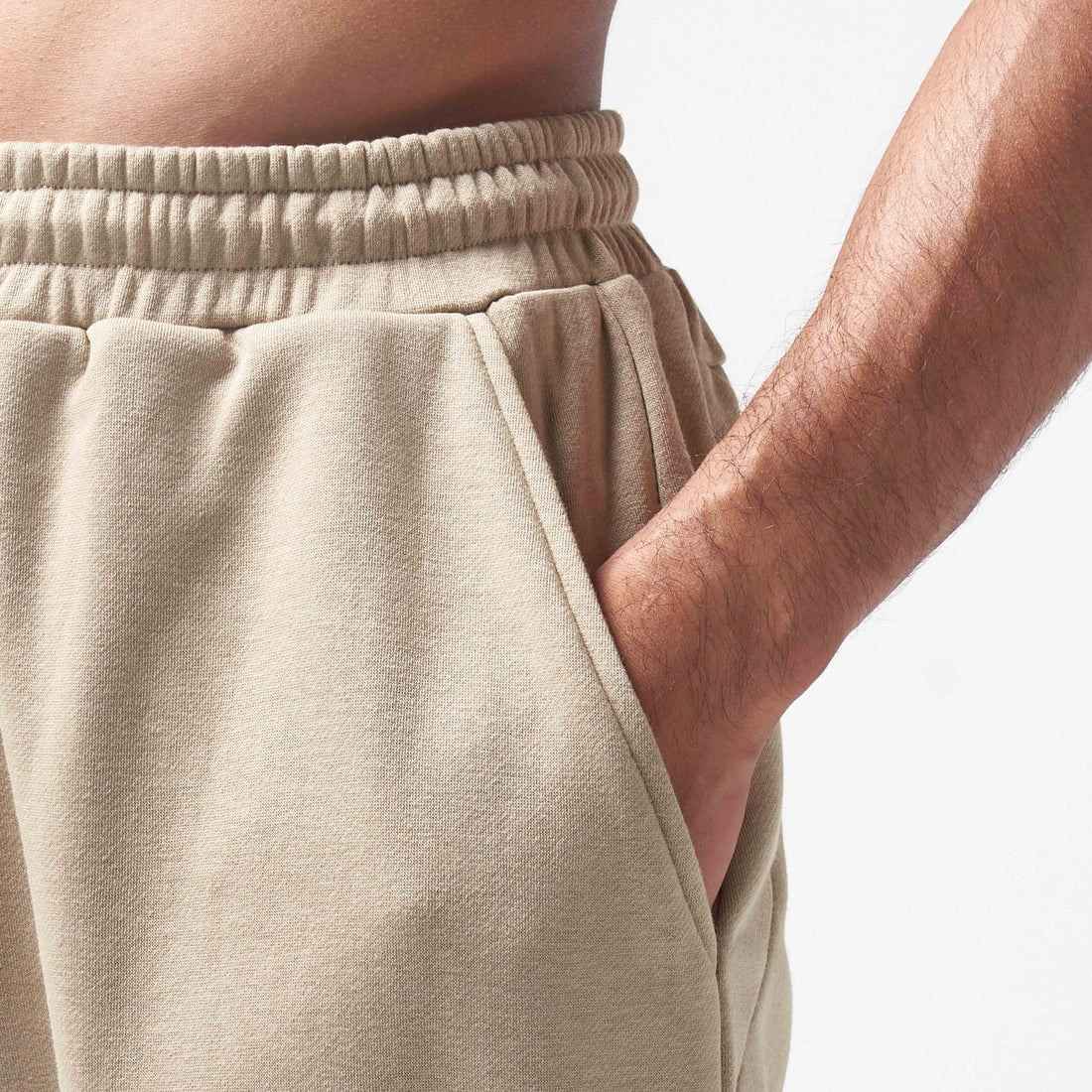 ESSENTIAL JOGGER PANT - SAND